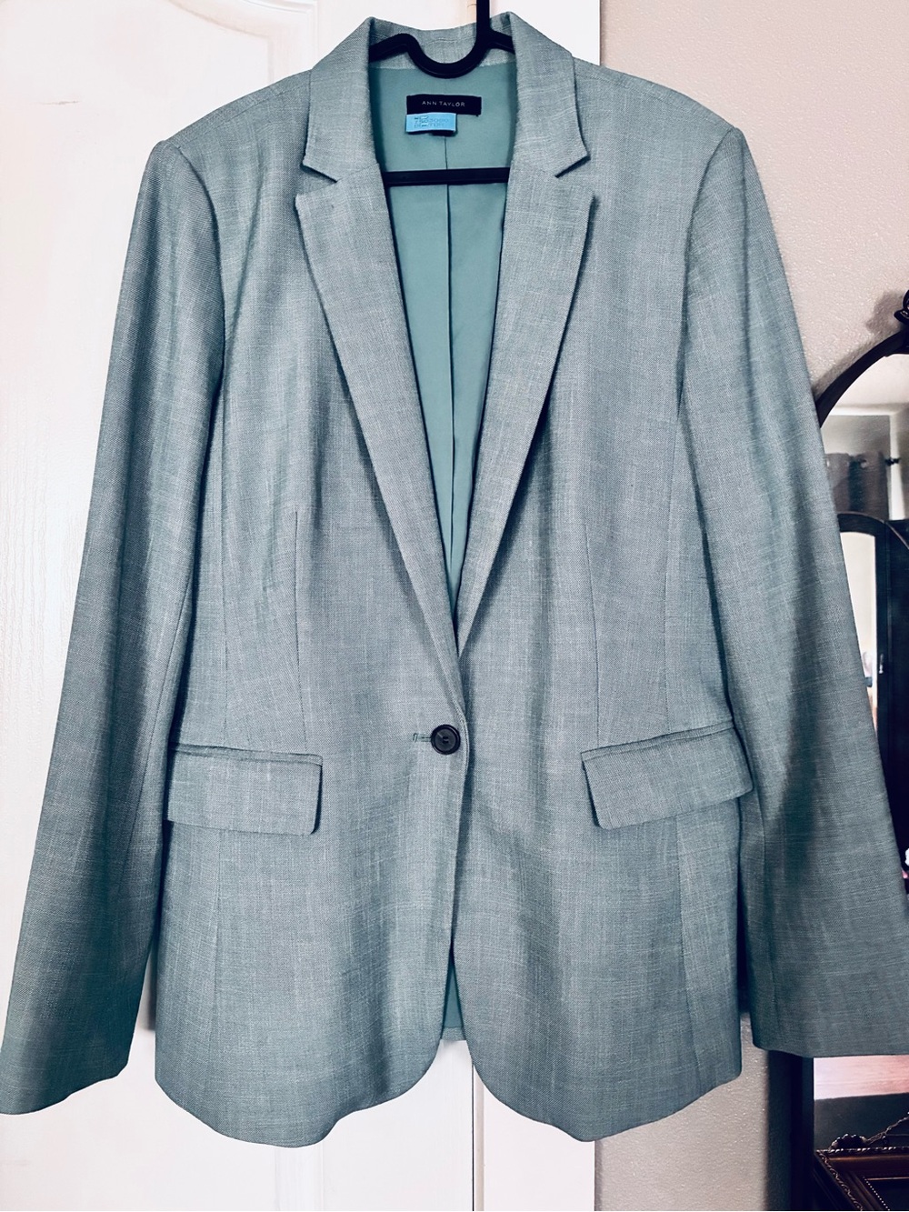 Ann Taylor Light Gray Single-Button Blazer
